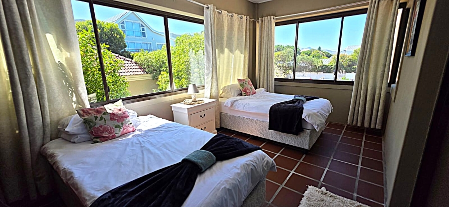 4 Bedroom Property for Sale in Vermont Western Cape